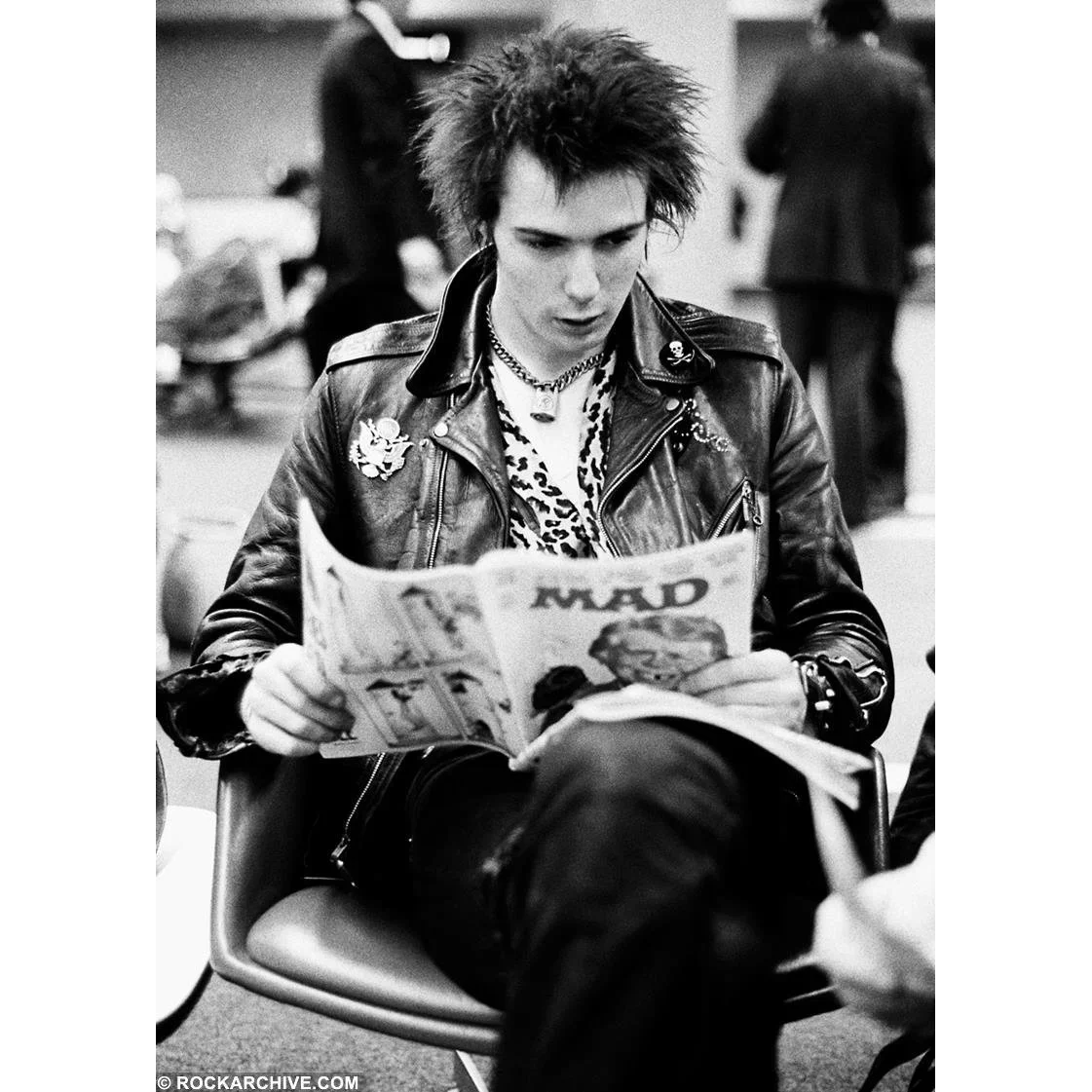 The Clash backstage by Bob Gruen — Modern Rocks Gallery